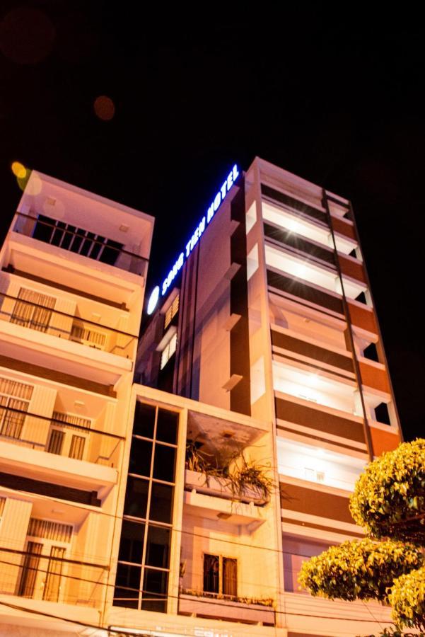 מי טאו Song Tien Hotel מראה חיצוני תמונה