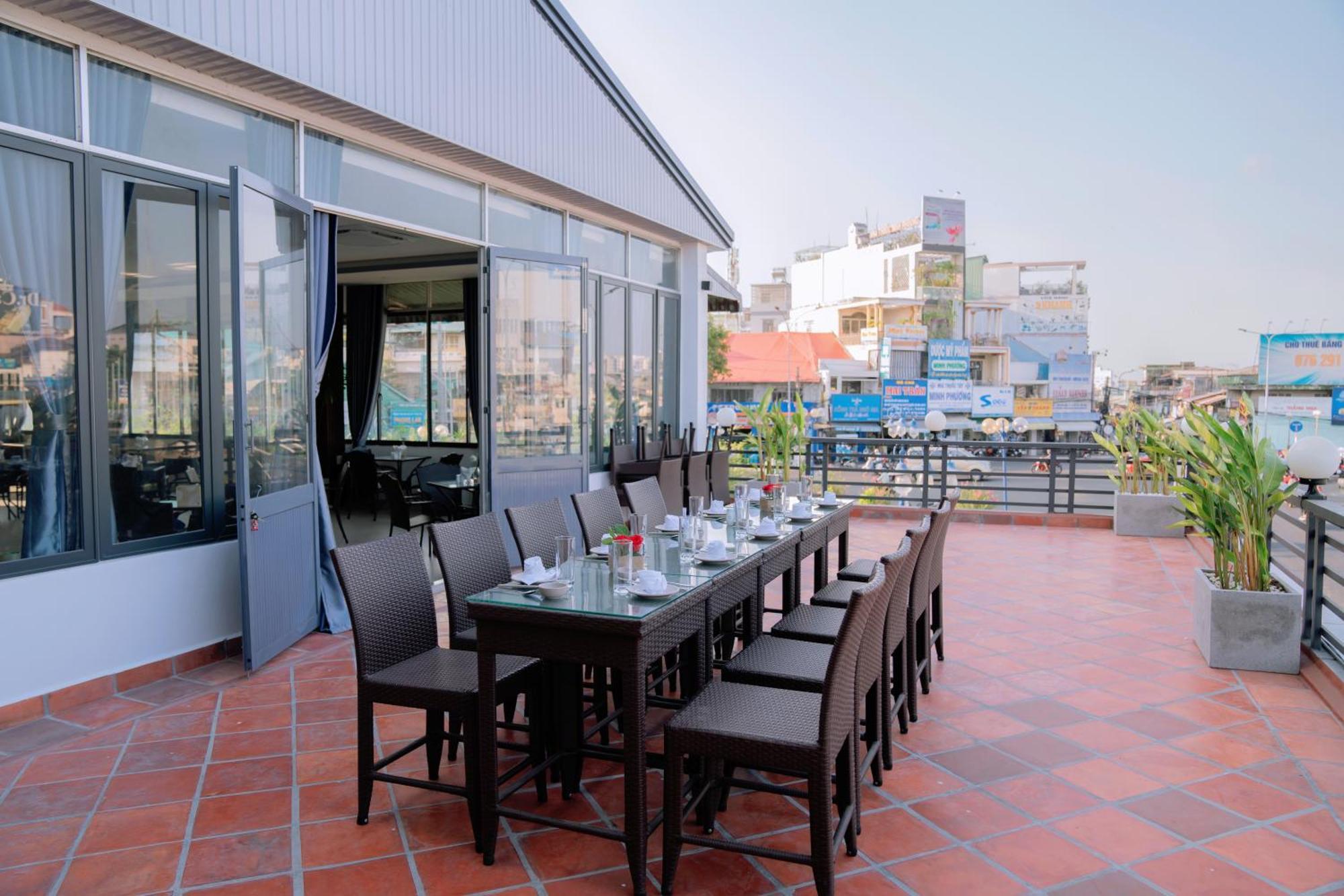 מי טאו Song Tien Hotel מראה חיצוני תמונה