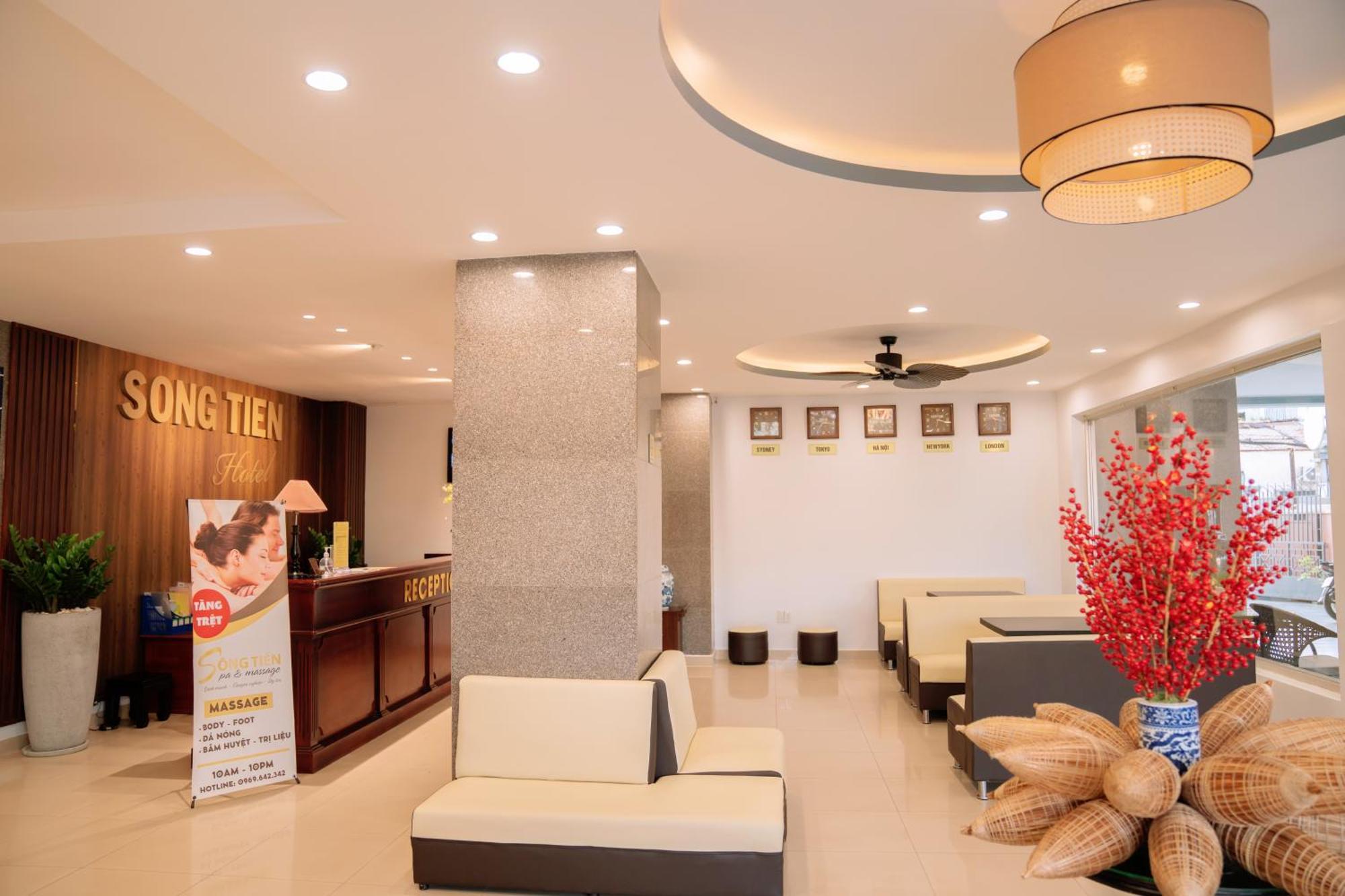 מי טאו Song Tien Hotel מראה חיצוני תמונה