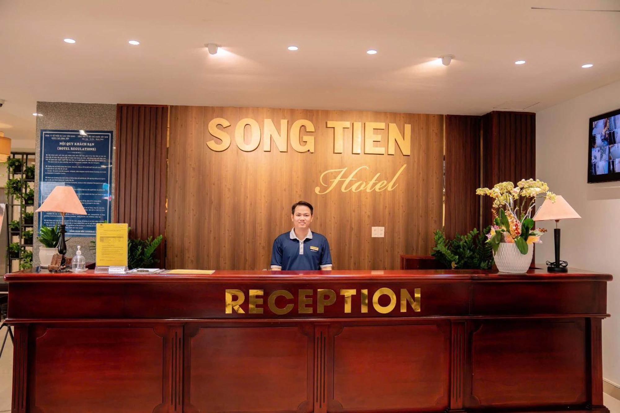 מי טאו Song Tien Hotel מראה חיצוני תמונה